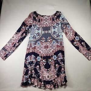 Betelgeuse Retro Paisley Boho Peasant Dress Ruffle Hem Medium Peek a Boo Back